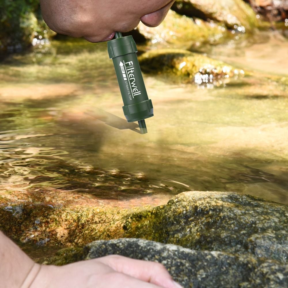 ミニミニ浄水ストロー 直飲み浄水器 サバイバル浄水器 飲料水 - Water Purification Straw のレビューと価格